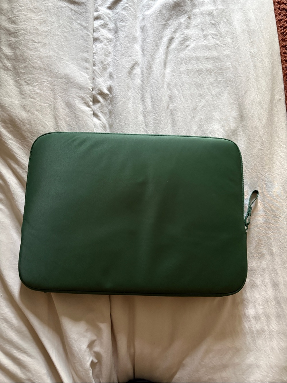 New Crew Laptop Sleeve - Picture 2 of 3